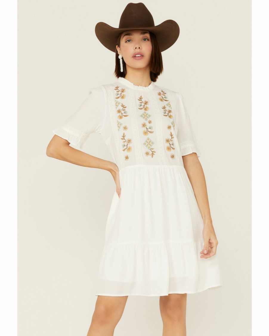 Dress * | Stetson Women'S Embroidered Floral Ruffle Surplice Dress White